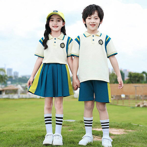 【送料無料】小学生の制服セット 2024新作幼稚園の夏服 スポーツウェア 夏用半袖子供クラスウェア 学院風 2点セット 快適なゆったりしたスポーツウェア