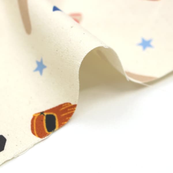 【10cm単位価格】 ベースボールスター 野球 ボール グローブ バット 英字 お気に入りシリーズ オックス KIYOHARA 綿100％ 生地 布 約110cm幅 MOWF-165 入園入学 ゆうパケット2m対応 （ ハンドメイド 手作り バッグ 手芸 入園 入学 巾着 雑貨小物 日本製 ）