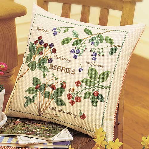 Olympusクロスステッチ刺繍キット5969「庭のベリー」 クッション40×40cm オリムパス