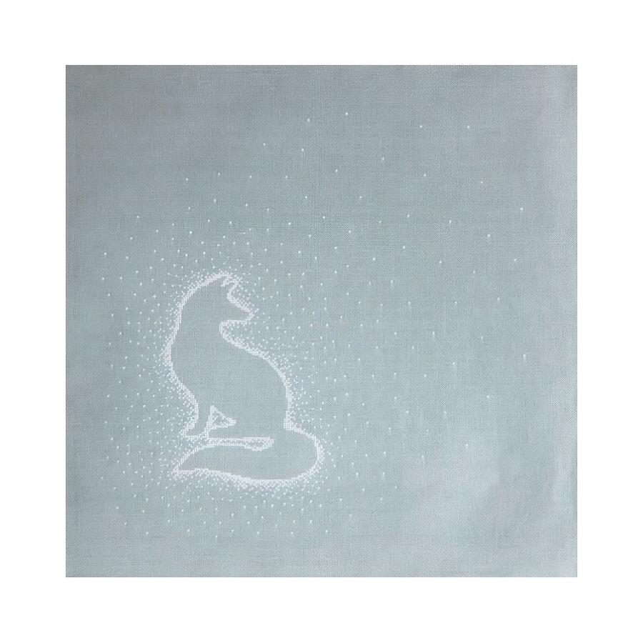 Rakuten - RTO クロスステッチ刺繍キット CU015 「Snow silver. Fox」 (銀雪とキツネ) クッション40cm角 【海外取り寄せ/通常納期40〜80日程度】