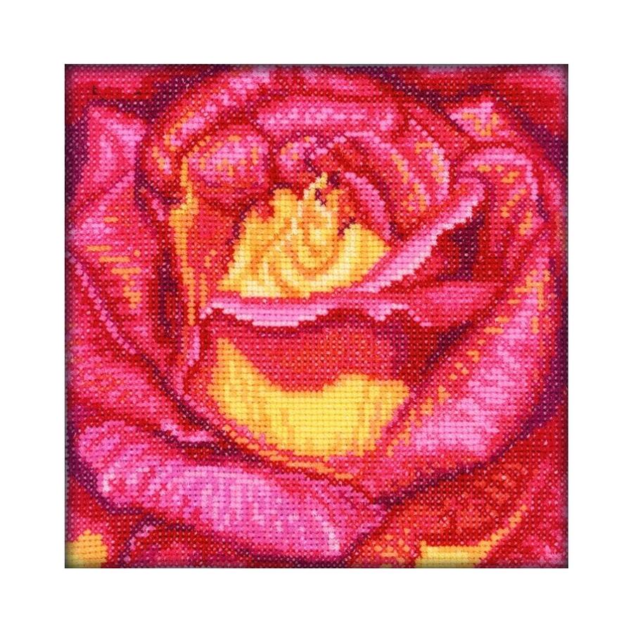 Rakuten - RTO クロスステッチ刺繍キット C069 「Red Rose」 (赤いバラ) 【海外取り寄せ/通常納期40〜80日程度】