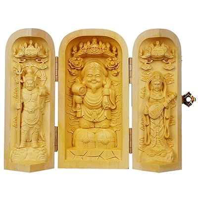仏像 三開仏像 【福神三尊：多聞天 · 大黒天 · 弁財天】 厄除け三開仏 厄災除け 金運グッズ 祈る 開運 風水 守り本尊 携帯 お守り 縁起置物 ツゲ 半手作り 木彫り ミニ型 筒形 収納袋付き