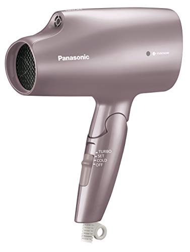 パナソニック ヘアドライヤー ナノケア 海外対応 ペールピンク EH-CNA5B-PP・本体サイズ:高さ21×幅19.2×奥行8cm・消費電力(: AC100・200V時)1000W、(AC120・240V時)1400W・付属品:速乾ノズル, C-2プラグアダプター・国内でも、海外でも「ナノイー」。 美しく健やかな髪と地肌へ。・本体重量(kg):0.54500000000000004ブランド: パナソニック(Panasonic)メーカー: パナソニック(Panasonic)型番: EH-CNA5B-PPJAN: 4549980238844・中古品のため使用に影響ない程度の使用感・経年劣化（傷、汚れなど）がある場合がございます。 ・商品画像はイメージとなりますので、実際の商品内容やコンディションは異なる場合がございます。 ・特典・付属品・パッケージ・プロダクトコード・ダウンロードコード等は付属していない場合がございます。 ・画像はイメージですので画像の通りではないこともございます。各種ビデオデッキやプレーヤーのリモコン等は付属してない場合もございます。 商品タイトルに記載があっても版の付属品、特典、ダウンロードコードなどは無い場合もございます。 ・商品名に「レンタル落ち 」と記載されている商品につきましてはディスクやジャケットに管理シール（値札・セキュリティータグ・バーコード等含みます）が貼付されている場合がございます。ディスクの再生に支障の無い程度の傷やジャケットに傷みが見られる場合がありますので予めご了承ください。 ・当店ではすり替え対策店として、すり替え防止のためシリアルナンバーを控えております。 ・お客様都合によるご注文後のキャンセル・返品はお受けしておりませんのでご了承下さい。 ・ご質問等につきましてはメッセージまたはメールにてお願い致します。 ご注文からお届けまでの流れ 1.ご注文は24時間受け付けております。 2.ご注文・ご決済後、自動注文確認メールが送信されます。 3.商品の検品と梱包を行います。商品に万が一不具合などが発見されました場合にはお問合せフォーム等にてご連絡させていただきます。 4.お届けまで3-5営業日程度で発送され、発送完了後に出荷完了メールにてご連絡致します。お届け日の指定を設定しないことで最短発送となります。