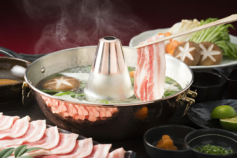 【期間限定 ポイント還元中】 送料無料 鹿児島県産 南国麦豚しゃぶしゃぶ用(650g)