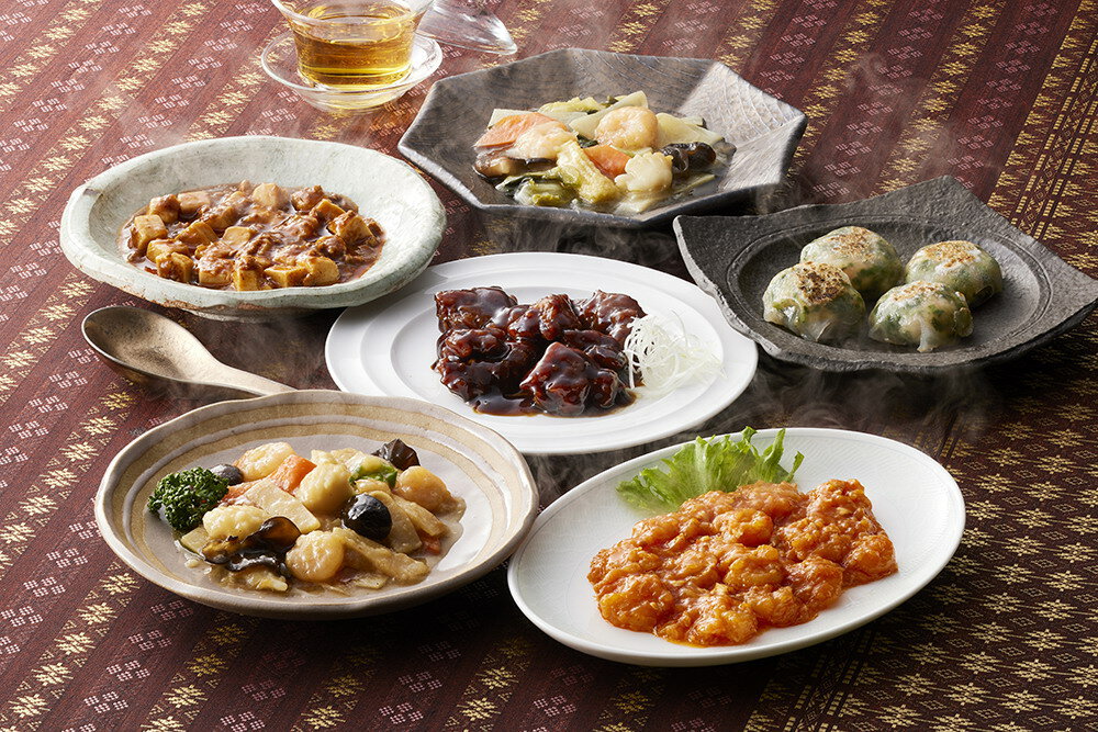 【期間限定 ポイント還元中】 送料無料 「菰田欣也」監修 本格中華6種セット ずわい蟹入りエビチリソース130g×1、彩り八宝菜150g×1、黒醋酢豚150g×...