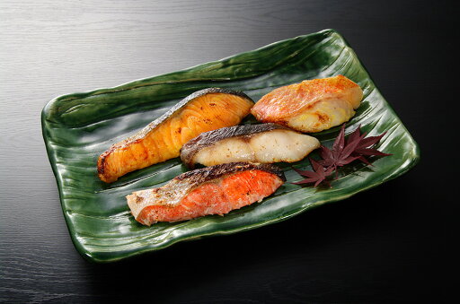 【期間限定 ポイント還元中】 送料無料 粕漬・西京漬切身 詰合せ 紅鮭粕漬切身80g×3、銀鱈粕漬切身80g×4、キングサーモン西京漬切身80g×3、アラスカ吉次西京漬切身100g×4 お取り寄せ ギフト 詰合せ セット グルメ 【期間限定 ポイント還元中】 送料無料 粕漬・西京漬切身 詰合せ 紅鮭粕漬切身80g×3、銀鱈粕漬切身80g×4、キングサーモン西京漬切身80g×3、アラスカ吉次西京漬切身100g×4 お取り寄せ ギフト 詰合せ セット グルメ