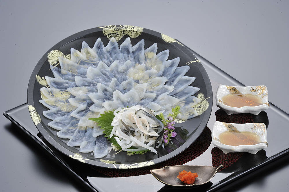 【期間限定 ポイント還元中】 送料無料 福岡 「ふく太郎本部」 とらふく刺身セット(2人前) お取り寄せ ギフト 詰合せ セット グルメ
