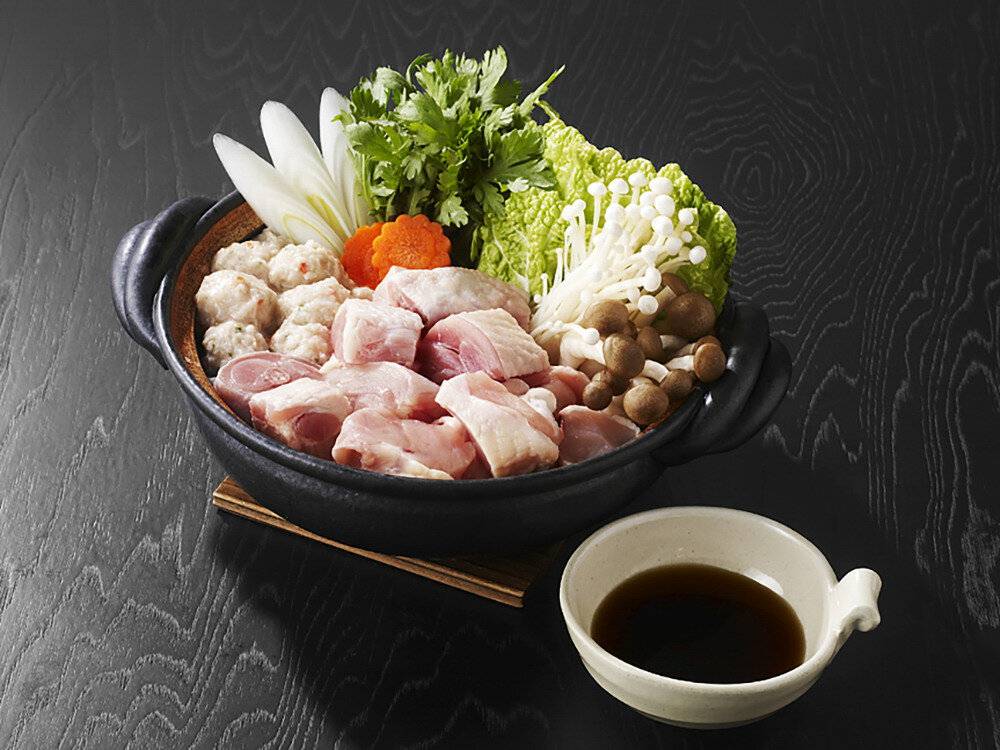 【期間限定 ポイント還元中】 送料無料 福岡 はかた一番どり水炊き はかた一番どりぶつ切り200g、水炊きス−プ250g×2、ぽん酢170g