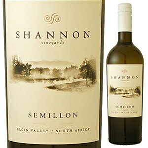 Shannon Shannon Vineyards & Wineシャノン ヴィンヤーズ & ワイン （詳細はこちら）トロピカルフルーツやメロン、アプリコットのような豊かな果実香と白い花のような柔らかなニュアンス。微かにヴァニラやナッツのようなニュアンスも感じられます。豊かな酸と厚みのある果実味とのバランスが取れていて、心地よい苦味が余韻に残ります。750mlセミヨン南アフリカ・エルギンエルギンWO白他モールと在庫を共有しているため、在庫更新のタイミングにより、在庫切れの場合やむをえずキャンセルさせていただく場合もございますのでご了承ください。株式会社スマイル