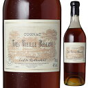 Tres Vieille Reserve de Lafite Rothschild Cognac Chateau Lafite-Rothschildシャトー ラフィット ロートシルト （詳細はこちら）メドック1級シャトーラフィットの技術チームがコニャックの古い原酒の樽を厳選、ブレンドして造る極少量生産の最高峰のコニャック。コニャックの最良の区画、グランシャンパーニュ、またはボルドリー産にこだわり、最低でも50年以上というきわめて古いコニャックの原酒の樽を収集。シャトーで知人やワイン愛好家にふるまうべく、プライベートセラーから極少量だけ市場に出荷される極めて稀な1本。色合いはアンバーからマホガニー。非常に複雑な香りが漂い、木樽、ヴァニラやポートのアロマ。ドライフルーツやナッツ、バラのドライフラワーのような印象。クローヴやコショウ、シガーボックスの香りが広がる。味わいはリッチな樽の風味が印象的でアタックに驚くような丸みを感じます。余韻は非常に長く続きエレガント。食後酒としてぜひ楽しみたい1本。700mlフランス・ボルドーコニャックAOCブランデー他モールと在庫を共有しているため、在庫更新のタイミングにより、在庫切れの場合やむをえずキャンセルさせていただく場合もございますのでご了承ください。株式会社　モトックスシャトーラフィットの技術チームによる渾身のコニャック50年以上の原酒を選びぬきブレンドした超限定稀酒トレ ヴィエイユ レゼルヴ ド ラフィット ロートシルト コニャック シャトー ラフィット ロートシルトTres Vieille Reserve de Lafite Rothschild Cognac Chateau Lafite-Rothschild商品情報シャトーラフィットがプライベートで使う超希少コニャックメドック1級のシャトーラフィットロートシルトの技術チームがコニャックの古い原酒の樽を厳選して造る最高峰コニャックが限定入荷です！最高峰のコニャックを造るため、コニャックの最良の区画グランシャンパーニュ、またはボルドリー産にこだわっています。その中から最低でも50年以上というきわめて古いコニャックの原酒の樽を収集。シャトーを訪れる知人やワイン愛好家に振る舞うためにラフィットの技術者たちが渾身の思いを込めて造りこんだコニャックなのです。複雑な香りとリッチな樽のニュアンスに包まれるエレガントな味わい色合いはアンバーからマホガニー。非常に複雑な香りが漂い、木樽、バニラ、ポートのアロマ。ドライフルーツやナッツ、バラのドライフラワーのような印象。クローヴやコショウ、シガーボックスの香りが広がっていきます。リッチな樽の風味が印象てkな味わいで、アタックに驚くような丸みを感じます。飲んだ後のエレガントな余韻が長く長く続いていきます。生産者情報シャトー ラフィット ロートシルト Chateau Lafite-Rothschild1855年の格付けが決定して以来、第一級の首位の座を一度たりとも譲り渡したことのない、不屈の栄光を誇るシャトー・ラフィット・ロスチャイルド。その基礎を築いたのは、1670年から1784年まで所有していた、ボルドーの有力者、ニコラス・ド・セギュールとその息子ニコラスアレクサンドル。1868年に、ジェームズ・ロスチャイルド男爵が厳しい競売の末に勝ち抜いて落札して以来、シャトーの栄光はロスチャイルド家によって守られています。1944年からシャトーのテクニカル・ディレクターを務めるシャルル・シュヴァリエは、ブドウ畑の小区画ごとのきめ細やかな管理を実践しています。これは、ただ低収量にするのではなく（実際シャトーの平均生産量は1haあたり50hlと多い）、ブドウ樹にグランヴァンのための適正なセレクションを行うことを意味します。収穫の時期についても慎重に決定され、成熟が頂点に達したら、450名以上の労働者を雇い、ラフィットとデュアール・ミロンのブドウをわずか11日間で摘果。彼はこれについて、「我々はよいブドウが良いワインを造るという原則を実践している。私の仕事はブドウの能力を十分に発揮させることにある」と言っています。現代的な醸造法を多く試み、また取り入れたものを廃しながらも、そこで重要視されているのは、例えばマロラクティック発酵の促進のさせ方などではなく、圧搾ワインの質を重視することで、投資に関しても同様の哲学が取り入れられています。ラフィットを形容するとき「気品」という言葉なくしては語れません。10年の熟成にもなんなく耐えうる熟成ポテンシャルを秘め、長期熟成を遂げたその味わいはボルドーの真髄ともいえる究極のエレガンスを体現しています。