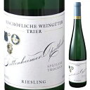 Trittenheimer Apotheke Riesling Sp tlese Trocken Bischofliche Weinguter Trierビショフリッヒェ ヴァインギューター トリーア （詳細はこちら）モーゼル中流域で最も良い急勾配の銘醸畑の1つアポテーケ（薬屋）からのワインです。灰色粘板岩土壌が特徴的です。葡萄は収穫時に注意深く選別。収穫の翌年の4月下旬にボトリングするまで、きれいな澱とともに寝かせます。桃やスモモなどの熟したフルーツの香り。酸と粘板岩からの心地よいミネラルがバランスよくなじんでいます。750mlリースリングドイツ・モーゼル白他モールと在庫を共有しているため、在庫更新のタイミングにより、在庫切れの場合やむをえずキャンセルさせていただく場合もございますのでご了承ください。株式会社稲葉