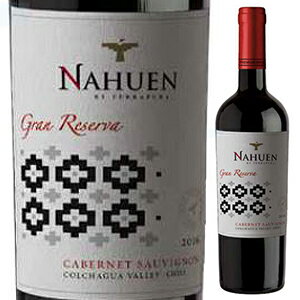 Gran Reserva Cabernet Sauvignon Terrapura Nahuenテラプラ ナウエン （詳細はこちら）赤い果実や黒スグリのアロマに黒胡椒やバニラが豊かに香る。丸みを帯びたタンニンは果実の風味に滑らかに溶けこみ、しっかりとした骨格が長い余韻に導く。銘醸地として知られるコルチャグア・ヴァレーの高樹齢単一畑のブドウをフレンチオーク樽で8-10ヶ月間熟成。750mlカベルネ ソーヴィニョンチリ・コルチャグア ヴァレー・イタタ ヴァレー・コルチャグア ヴァレーイタタ ヴァレーDO赤他モールと在庫を共有しているため、在庫更新のタイミングにより、在庫切れの場合やむをえずキャンセルさせていただく場合もございますのでご了承ください。ヴィレッジ セラーズ株式会社