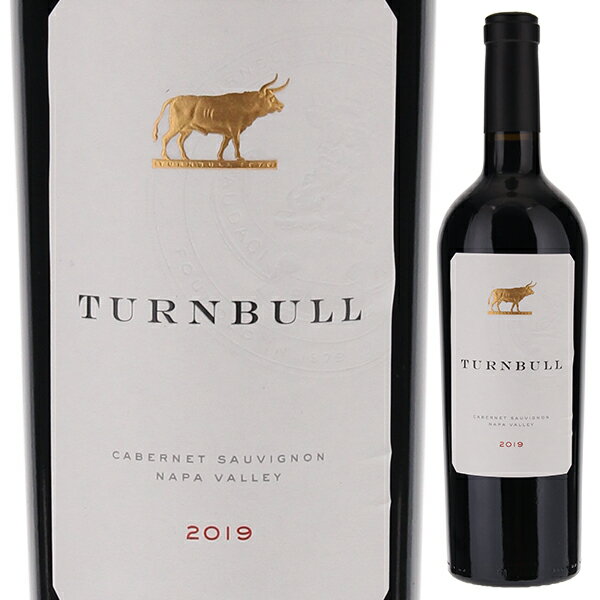 Cabernet Sauvignon Estate Grown Napa Valley Turnbullターンブル （詳細はこちら）2014 年はハーモニーとバランス、フレッシュ感とテンションが特徴的なヴィンテージです。優しい日差しと涼しく長い生育期で、西向きのオークヴィルの畑の素晴らしさが感じられるヴィンテージとなりました。抽出は例年よりもペースが遅く進みましたが、とてもリッチでふくよかなワインに仕上がりました。樽熟成中にも旨味と凝縮感が増し、果実のフレッシュさとピュアさがあり、きめ細かいソフトなタンニンに包まれます。重厚感や浮遊感をも感じるワインで、長期熟成も期待できます。750mlカベルネ ソーヴィニョン、カベルネ フラン、プティ ヴェルド、メルローアメリカ・カリフォルニア・ナパナパ ヴァレーAVA赤他モールと在庫を共有しているため、在庫更新のタイミングにより、在庫切れの場合やむをえずキャンセルさせていただく場合もございますのでご了承ください。WINE TO STYLE