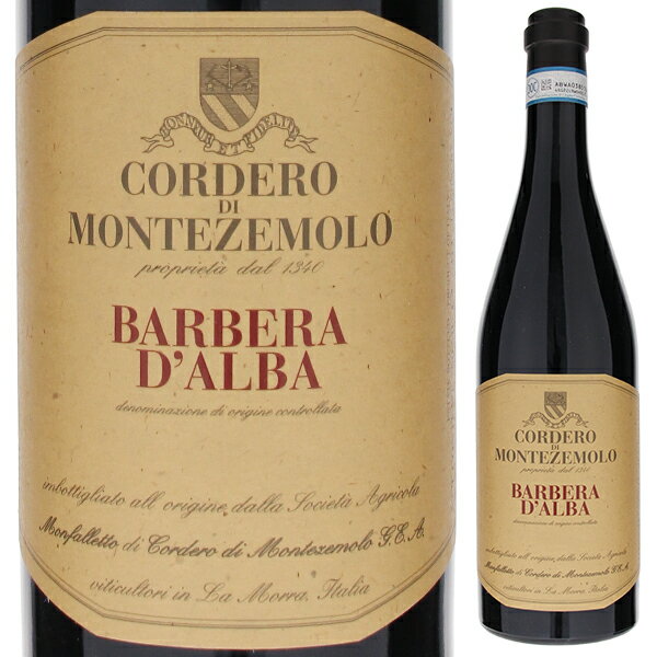 Barbera d'Alba Cordero Di Montezemoloコルデロ ディ モンテツェモロ （詳細はこちら）濃厚な紫色。熟成した赤果実、プルーンのアロマにカカオやスパイス。豊かな果実味があり、ふくよかな味わい。タンニンは柔らかく、溶け込んでいる。750mlバルべーライタリア・ピエモンテバルベーラ ダルバDOC赤他モールと在庫を共有しているため、在庫更新のタイミングにより、在庫切れの場合やむをえずキャンセルさせていただく場合もございますのでご了承ください。スリーボンド貿易19世代続くバローロの名門「モンテツェモロ」のバルベーラ ダルバ！ソフトなタンニンと凝縮果実が調和する上質な飲み心地バルベーラ ダルバ コルデロ ディ モンテツェモロBarbera d'Alba Cordero Di Montezemolo商品情報バローロに唯一残る貴族階級所有のワイナリー「コルデロ ディ モンテツェモロ」が、バローロの畑で造る上質なバルベーラ ダルバです。果実と花の芳しいアロマが広がり、ソフトなタンニンと凝縮された果実味が調和する飲み心地の良さが魅力のワインです。豊かな果実味とタンニンが調和する飲み心地の良いバルベーラ2024年3月、19代目アルベルト コルデロ ディ モンテツェモロ氏にお話を聞きました。「アルネイス同様に、特徴の異なる各地の畑（バローロ、ランゲ、ロエロ）のブドウをブレンドして造っています。それによってバランス感に優れた味わいに仕上がっています。このバルベーラは、リリース後数年のうちに楽しめるように5、6ヶ月間のみの樽熟成で造っています。バローロと同じように、新樽、旧樽、小樽、大樽、様々なタイプの樽を使用しています」2024年3月にバルベーラ ダルバ2021ヴィンテージを試飲しました。濃い紫色。プラムやセージ、スパイスなど豊かな香り。果実味豊かでふくよかな味わい。柔らかいタンニンが綺麗に溶け込んだ飲み心地の良さがあります。バローロモンファレット地区を含めた複数の畑のブドウをブレンドバルベーラダルバはバローロモンファレット地区を含めた複数の畑のブドウから造られています。土壌は粘土と砂質土壌。南東・南西向きの粘土石灰質土壌です。1ヘクタール当たり約53ヘクトリットルの収量です。9月の終わりから10月始めに収穫を行い、ステンレスタンクで7〜8日間のマセラシオンを含む20日間の発酵、液循環を頻繁に行います。12月まで樽でマロラクティック発酵後、フランス産とスラヴォニア産樽で7〜8ヶ月間熟成させます。サラミやバーニャカウダなどとよく合います。【受賞歴】アントニオ ガッローニで91点(2021)、ワインアドヴォケイトで90点(2019)生産者情報コルデロ ディ モンテツェモロ Cordero Di Montezemoloバローロに唯一残る貴族階級所有のワイナリー1340年から19世代の歴史を誇る、バローロに唯一残る貴族階級所有のワイナリー。イタリアが世界に誇る赤ワイン、バローロの父と呼ばれたのが、先代のパオロ・ コルデロ ディ モンテツェモロ。そのパオロ亡き後は、エンリコとジョヴァンニの二人の兄弟が引継ぎ、現在は、その次の世代である19代目当主エレーナ、アルベルトによってこの由緒あるワイナリーは運営されています。2017年から全てのワインがオーガニック認証取得標高300メートル、ワイナリーはバローロを形成する11のコミューンの一つ、ラ モッラの近くに位置し、小高い丘の上にあるセラーの周りには、手入れの行き届いた美しい畑が広がっています。バローロでは珍しく畑をひとまとまりで所有する生産者で、30ヘクタールの所有畑のうち28ヘクタールがワイナリーの周りにあります。2013年からオーガニックへの転換を始めて、2017年ヴィンテージから全てのアイテムが認証を取得しています。フェラーリの社長ルカ ディ モンテツェモロとは親戚関係です。ラ モッラの最良区画「モンファレット」を所有殆どの畑が醸造所から近く、最も遠い畑でも収穫から2時間以内に、また白ワインの場合は収穫から1時間以内に、醸造所に運ばれてきます。 ラ モッラの最良区画の一つ、粘土石灰土壌のモンファレットはマンガンやマグネシウムが豊かで、ソフトでキメ細やかなタンニンを持つバローロ モンファレットが生まれます。また、1958年に買い足したカスティリオーネ ファレットの2ヘクタールの畑は鉄分の多い土壌で、厚みがあり余韻も豊かな長熟タイプのバローロ エンリコ6世が造られています。購入した年に6人目の子供(4男のエンリコ)が誕生、それを記念してこの名前がつけられました。●コルデロ ディ モンテツェモロの突撃インタビュー(2024年3月28日)　約680年ラ モッラ村モンファレットの丘に根付くバローロ有数の歴史的名門「コルデロ ディ モンテツェモロ」突撃インタビューはこちら＞＞●コルデロ ディ モンテツェモロの来日セミナー(2023年5月19日)　ラモッラの丘を700年間守り継ぐバローロの名門、コルデロ ディ モンテツェモロの19代目当主アルベルト氏の登壇するワインセミナーに参加してきました！フラッグシップバローロとクリュバローロの魅力をお伝えします。イタリアワイン専門店トスカニーはこちら＞＞●コルデロ ディ モンテツェモロの突撃インタビュー(2013年2月27日)　コルデロ ディ モンテツェモロ社　アルベルト コルデロ ディ モンテツェモロ氏 に突撃インタビューはこちら＞＞