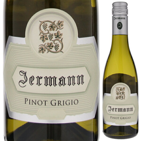 Pinot Grigio Jermannイエルマン （詳細はこちら）葡萄は灰色がかった紫色をしており、ピノ・ノワールの仲間らしく白ワインにしてはややふっくらとした果実味が珍しく、芳醇でヴォリューム感の出やすい品種です。爽やかな辛口でソフト、味と香りの調和した芳醇な味わいです。375mlピノ グリージョイタリア・フリウリ ヴェネツィア ジュリアヴェネツィア ジュリアIGT白他モールと在庫を共有しているため、在庫更新のタイミングにより、在庫切れの場合やむをえずキャンセルさせていただく場合もございますのでご了承ください。エノテカ株式会社