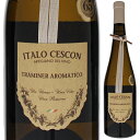 Traminer Aromatico Il Tralcetto Italo Cesconイタロ チェスコン （詳細はこちら）豊かなアロマの中にキラリとしたミネラルが最大の魅力です。まろやかで均整の取れたボディ、立体的な香りや果実に溶け込んだ繊細な酸味が溶け込んだ果実味も素晴らしい。現オーナーの祖父のアイディアから生まれた、ブドウの小枝を結び付けた一度見たら忘れられないボトルも印象的です。750mlトラミネール アロマティコイタリア・ヴェネトヴェネトIGT白他モールと在庫を共有しているため、在庫更新のタイミングにより、在庫切れの場合やむをえずキャンセルさせていただく場合もございますのでご了承ください。日欧商事株式会社一度見たら忘れられない印象的なボトルイタロ チェスコンがヴェネトで造るトラミネール アロマティコトロピカルな風味の中に凛としたミネラル漂うアロマティックな辛口トラミネール アロマティコ イル トラルチェット イタロ チェスコンTraminer Aromatico Il Tralcetto Italo Cescon商品情報豊かなアロマの中に感じるミネラルが魅力のトラミネール アロマティコ北イタリア、ピアーヴェのイタロ チェスコンの「トラミネール アロマティコ イル トラルチェット」は、トロピカルなアロマの中に感じる凛としたミネラルが最大の魅力です。香りに立体感を与え、果実味に溶け込んだ繊細な酸味が味わいに更なる立体感を与えています。ボリューム感もあり余韻も長く、まろやかで均整の取れたボディも素晴らしい。現オーナーの祖父のアイディアから生まれた、ブドウの小枝を結び付けた一度見たら忘れられないボトルも印象的です。3千年前からブドウ栽培が行われていたピアーヴェイタロ チェスコンが創業したピアーヴェは、数々の先史時代の証拠により3千年前からブドウ栽培が行われてきた歴史ある産地です。1900年代前半にイタリア最古のコネリアーノ醸造学校(1876年設立)の学者達により多数の品種が植樹され一躍脚光を浴びました。ピアーヴェ川の多大なる恩恵ヴェネト州とフリウリ=ヴェネツィア・ジュリア州の州境からヴェネト州内を流れるピアーヴェ川沿いには理想的なブドウ栽培の土壌が広がっています。何世紀もの間、洪水によって堆積したドロミーティの岩や土が混ざり合っています。この土壌が白ブドウと一部の黒ブドウに力強く比類なき香りを与えています。生産者情報イタロ チェスコン Italo Cesconイタロ・チェスコンは1957年に設立された家族経営のワイナリーです。シンボルとなっているワインボトルにブドウの小枝を結び付けるアイディアは現オーナーの祖母アンナが考えたものです。彼らのワイン造りに対する信念は設立時から変わらず、研究と開発を継続して、地域の文化と融合し、自然を敬いながら最高のワインを造ることです。ヴェネト州東部のピアヴェ川岸にある平地を中心に6つのエステートを書中しており、国際レベルの賞を受賞するワインを生産しています。現在、3代目のグロリア、グラツィエッラ、ドメニコが父親の情熱を受け継いでワイナリーを経営しています。