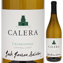 Josh Jensen Selection Chardonnay Caleraカレラ （詳細はこちら）外観は輝きのあるレモンイエローの色調。グラスからは、パイナップルや洋ナシ、アプリコットなどの甘やかな果実香が立ち上ります。スワリングすると、白い花やバニラ、スパイスの香りが漂い、濃密な印象。口に含むと、ジューシーな果実味が舌を覆い、リッチなボディが感じれます。フレッシュな酸がボディを引き締め、まとまりのある味わいを演出。トロピカルフルーツやオーク樽の風味をフィニッシュまでお愉しみいただけます。750mlシャルドネアメリカ・カリフォルニアセントラル コースト白他モールと在庫を共有しているため、在庫更新のタイミングにより、在庫切れの場合やむをえずキャンセルさせていただく場合もございますのでご了承ください。株式会社JALUX和食との相性抜群！「カリフォルニアのロマネ コンティ」と称される「カレラ」の豊かなアロマが印象的な、洗練された仕上がりの日本限定ボトルジョシュ ジェンセン セレクション シャルドネ カレラJosh Jensen Selection Chardonnay Calera商品情報熱狂的人気により一時市場から姿を消し、幻のワインとまで呼ばれたカリフォルニア ピノ ノワールの先駆者カレラ。こちらは、カレラが日本の愛好家のために、和食との相性を考え洗練された味わいに仕立てた日本限定ボトルです。マンゴー、オレンジピール、洋ナシ、バニラの豊かなアロマセントラル コーストの優良畑のシャルドネを使用して造られます。マンゴーやオレンジピール、洋ナシ、バニラなどの豊かなアロマに、凛とした酸味が調和したバランスに優れた味わいをお愉しみいただけます。和食との相性を考え洗練された味わいに仕立てた日本限定ボトルこちらはワイナリーの創業者、ジョシュ ジェンセン氏が自らの名前を冠したシリーズ。日本の愛好家のために、和食との相性を考え洗練された味わいに仕立てた日本限定ボトルです。ラベルロゴは、書家の紫舟（ししゅう）氏が制作を手掛けています。カレラが所有する畑は石灰質を豊富に含んだ土壌で、ピノ ノワールのみならず、上質なシャルドネも育てています。セントラル コーストの優良な畑のブドウに、自社畑のマウント ハーランのブドウをブレンドしています。シャルドネならではの複雑でリッチなアロマが魅力の仕上がりです。生産者情報カレラ Calera唯一無二の個性を持つ「カリフォルニアのロマネ コンティ」「カリフォルニアのロマネ コンティ」「ニューワールドにとどまらず、地球上で最も賞賛できるピノ ノワールのスペシャリスト」と大絶賛され、今や不動の人気を誇る造り手であるカレラ。カレラの歴史は今から40年以上前にさかのぼります。エール大学を卒業し、オックスフォード大学に留学した創業者のジョシュ ジェンセン氏は、ワインの仕事をしようと決心し渡仏。ドメーヌ ド ラ ロマネ コンティ、ドメーヌ デュジャックで働き、そこで優れたブルゴーニュワインの個性は石灰岩の肥沃な土壌から生み出されることを知りました。そして1971年、母国アメリカでロマネ コンティの味わいを表現するワインを造ることを目指し帰国。2年もの歳月をかけ辺境の地を巡り、ギャラヴィン山脈にあるマウント ハーランにたどり着いたのです。既存のワイン名産地一帯から離れ、標高2,200フィートとカリフォルニアでも最も標高の高いエリアに位置した土地は、豊富な石灰質の土壌、冷涼な気候という、ピノ ノワール栽培に理想的な環境でした。ジョシュ ジェンセン氏は1974年に石灰岩の砕石場の跡地に土地を購入すると、ロマネ コンティから持ち帰ったというブドウの樹を植樹。斜面の向き、風の流れ方、気候の微妙な変化を全て調べ上げ、それぞれの区画の個性に合わせてワインを造り分けました。そして1990年には、この一帯にワイナリーを構えているのはカレラだけにもかかわらず、あまりの品質の高さからカレラのための唯一の原産地呼称「マウント ハーラン AVA」が認められることになりました。これがカレラが唯一無二の個性をもつ土地を見出したパイオニアであり、孤高の存在と言われる所以です。「カレラ」という名はスペイン語で「石灰岩で出来た焼き窯」の意味。カレラの畑にある1866年製という古い巨大な焼き窯をモチーフに、シンボルマークもデザインされています。新世界のピノ ノワールのパイオニアとして世界中で絶大な人気を誇るカレラですが、2017年に昔からの親交があったカリフォルニア メルロの先駆者ダックホーンに売却されたことで話題となりました。カリフォルニアの黎明期を支えた偉大な生産者の本拠地。太平洋沿いにあり、サンフランシスコからサンタバーバラに及ぶ地域に位置するセントラル コースト。内陸側は温暖で乾燥しており、海岸地域は寒流の影響を受けて冷涼と、地域によって異なる特徴をもち、それぞれ個性のあるワインが生産されます。北部ではピノ ノワール種、南部ではメルロー種などが栽培されています。オー ボン クリマ（サンタ マリア ヴァレー）やカレラ（マウント ハーラン）などカリフォルニアの黎明期を支えた偉大な生産者が多く本拠地を構えています。