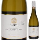 Sauvignon Blanc Marlborough Babich Winesバビッチ ワインズ （詳細はこちら）バビッチは1916年に創業しました。ジョシップ・バビッチがつくった最初のワインは樽やボトルでバビッチ・ブラザーズの名を冠して販売。しかし、バビッチの物語は最初のワインがボトリングされるよりもっと前からスタートしていたのです。1910年、14歳のジョシップは3人の兄たちに続いてクロアチアからニュージーランドに移住しカウリガムの採掘と販売で生計を立てました。1912年、ジョシップはカイキノ・スワンプのガム農園に初めてぶどうを植樹し、数年後に最初のバビッチワインが誕生しました。1920年、兄弟たちは西オークランドのヘンダーソン・ヴァレーの新たな区画に移り、その場所は後に家族の住家となり、今もなおバビッチの拠点となっています。そうしてバビッチワインは国際的に認められるブランドになり、ジョシップの残したものが家族の現在を導きました。「ワインと家族に対する愛情、未来のビジョン、卓越したワインづくりに徹することだけ。分かち合い楽しむことは環境と人々への配慮、誠実、勤勉から生み出される。それこそがバビッチが受け継いでいくものである。」南島マールボロ産のソーヴィニヨン・ブランでつくられた、清涼感あふれるフレッシュな酸味と豊かなトロピカルフルーツのフレーバーが特徴のこのワインは、シーフードサラダや生ガキなどに良く合います。また、食前酒としてもお楽しみ頂けます。750mlソーヴィニョン ブランニュージーランド・マールボロマールボロGI白他モールと在庫を共有しているため、在庫更新のタイミングにより、在庫切れの場合やむをえずキャンセルさせていただく場合もございますのでご了承ください。株式会社明治屋