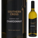 Hawkes Bay Chardonnay Southern Crossサザン クロス （詳細はこちら）ストーンフルーツ、柑橘のアロマとほのかなナッツの風味。適度なボディの厚みとオーク樽に由来するクリーミーなテクスチュアがあり、フィニッシュは軽快に爽やか。フレンチオーク旧樽で10ヶ月熟成。マロラクティック40%。750mlシャルドネ、ヴィオニエニュージーランド・ホークス ベイホークス ベイ白他モールと在庫を共有しているため、在庫更新のタイミングにより、在庫切れの場合やむをえずキャンセルさせていただく場合もございますのでご了承ください。ヴィレッジ セラーズ株式会社