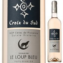 Croix du Sud Rose Domaine le Loup Bleuドメーヌ ル ルー ブルー （詳細はこちら）フランスのワイン産地の中でも最古のブドウ栽培地プロヴァンス地方。デュボワ夫妻が2011年から始めたドメーヌ。「ル ルー ブルー」(=青狼)は、ドメーヌがあるピュイルビエ村(Puyloubier)を象徴する「狼の丘」に由来。エチケットに描かれた南十字星(クロワ デュ シュッド)のイラストが印象的です。ローブが青白くて明るい。香りが薄くて、エキゾチックな果物のミックスアロマが印象です。味わいとして複雑で、フレッシュさと繊度が高くて、ピンクグレープフルーツと白桃のニュアンスが出る。750mlグルナッシュ、シラーフランス・プロヴァンスコート ド プロヴァンス サント ヴィクトワールAOCロゼ他モールと在庫を共有しているため、在庫更新のタイミングにより、在庫切れの場合やむをえずキャンセルさせていただく場合もございますのでご了承ください。株式会社ファインズ