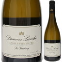 Chablis 1er Cru Les Vau de Vey Domaine Larocheドメーヌ ラロッシュ （詳細はこちら）ドメーヌ ラロッシュはグラン クリュ5.99ha、プルミエ クリュ21.05haを含む60haの畑を所有するシャブリで最も歴史あるドメーヌです。樹齢60年以上の古樹も含む広大な畑全域でサステイナブル農法を行い、除草剤、殺虫剤、防腐剤は使用しません。醸造はステンレスタンクと共に様々なサイズの樽を使用し、澱と共にゆっくりと熟成させミネラルの特徴が開くように時間をかけて促します。現在ドメーヌ ラロッシュのカーブとなっているオベディエンスリーは9世紀に建てられたサン マルタン ド トゥール修道院の一部で、修道士により最初にシャブリワインが造られ、シャブリの名声を築いてきた歴史的建造物です。自社畑100％。表層は岩質土壌、快活でミネラルのアロマが特徴。畑は9.96haで樹齢35年。傾斜の強いキンメリジャン土壌で南東向きのため、過度の熱から守られゆっくりとブドウが成熟し、繊細なフレーヴァーが生まれます。 発酵熟成は樽とステンレスタンクで行います。熟成を経てフィネスが際立つワインです。750mlシャルドネフランス・ブルゴーニュ・シャブリシャブリ プルミエ クリュ ヴォー ド ヴェイAOC白他モールと在庫を共有しているため、在庫更新のタイミングにより、在庫切れの場合やむをえずキャンセルさせていただく場合もございますのでご了承ください。ジェロボーム株式会社