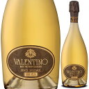 Valentino Brut Speciale DOOR 185th Rocche dei Manzoniロッケ デイ マンゾーニ （詳細はこちら）バローロに新しい概念をもたらし、"モダンバローロの父"と称されるロッケ デイ マンゾーニの「ヴァレンティーノ ブリュット スペチャーレ DOOR 185th」です。2008年が初リリースの辛口スプマンテ。ブドウはシャルドネとピノ ネロと、最低4ヴィンテージをブレンドしています。8年以上の瓶内熟成中に酵母の活性を最適化させる楽曲を聞かせています。この刺激によりワインに複雑さと多様性、ユニークな特徴が備わります。繊細でエレガントな泡立ち。ブリオッシュやドライフルーツの香りで、豊かなでエレガント味わい。音楽から生み出される振動をボトル内の再発酵＆熟成プロセスに応用した世界初のスパークリングワインを是非一度お楽しみ下さい！750mlシャルドネ、ピノ ネロイタリア・ピエモンテ・モンフォルテ ダルバメトド クラッシコVSQ発泡白他モールと在庫を共有しているため、在庫更新のタイミングにより、在庫切れの場合やむをえずキャンセルさせていただく場合もございますのでご了承ください。パシフィック洋行株式会社世界初！楽曲を聞かせて瓶内再発酵＆長期熟成！豊かでエレガントなロッケ デイ マンゾーニの革新的な辛口泡「DOOR 185th」ヴァレンティーノ ブリュット スペチャーレ DOOR 185th ロッケ デイ マンゾーニValentino Brut Speciale DOOR 185th Rocche dei Manzoni商品情報音による刺激で二次発酵＆熟成させた世界初のワイン！バローロに新しい概念をもたらし、"モダンバローロの父"と称されるロッケ デイ マンゾーニの「ヴァレンティーノ ブリュット スペチャーレ DOOR 185th」です。2008年が初リリースの辛口スプマンテ。ブドウはシャルドネとピノ ネロと、最低4ヴィンテージをブレンドしています。8年以上の瓶内熟成中に酵母の活性を最適化させる楽曲を聞かせています。この刺激によりワインに複雑さと多様性、ユニークな特徴が備わります。繊細でエレガントな泡立ち。ブリオッシュやドライフルーツの香りで、豊かなでエレガント味わい。音楽から生み出される振動をボトル内の再発酵＆熟成プロセスに応用した世界初のスパークリングワインを是非一度お楽しみ下さい！現オーナーのロドルフォと音楽家エツィオ ボッソの友情から生まれたプロジェクトロッケ デイ マンゾーニの"ワインと音楽への愛情を最大の表現"した新しいプロジェクト「Bere la Musica 〜Drink Music〜」から生まれた特別なスプマンテ「DOOR 185th」です。現オーナー、ロドルフォの友人でもある音楽家エツィオ ボッソは自身の作品の中から「ワインのためのシンフォニー」を選び、ワインの熟成中に作用のある楽曲を制作。8年以上の瓶内熟成期間に、酵母の活動を最適化する楽曲を流しました。ワイン名の"185th"は、このキュヴェの開発に尽力したロドルフォ(Rodlfi)の「R」と音楽家エツィオ(Enzio)の「E」のアルファベットの順番（18番目+5番目）を掛け合わせて名付けられました。平均樹齢35年のシャルドネとピノ ネロと最低4ヴィンテージをブレンドブドウは平均樹齢35年のシャルドネとピノ ネロを使用。畑は標高350mのモンフォルテ ダルバにあります。栽植の密度はヘクタールあたり4000本のギュイヨ仕立て。殺菌剤の使用を減らすことを目的とした持続可能な農法を行っています。ブドウを手摘みで収穫して発酵。その後木樽と卵型のセメントで熟成。最低4ヴィンテージをブレンドした後、瓶内二次発酵を8年以上実施。熟成中は、エンツォ ボッソが作曲した音楽を聴かせ、その振動により酵母の活動を促しています。澱抜き後に6ヶ月の瓶内熟成を経て出荷しています。フレッシュさが引き立てられた、豊かなでエレガント味わい黄色い麦わらの色合い。透明感があり、繊細でエレガントな持続性のある泡立ち。ブリオッシュ、ドライフルーツ、シロップ漬けにしたフルーツ、白い花などの香り。綺麗なミネラルと塩味、アーモンドやヘーゼルナッツ、アロマティックなハーブが口中に広がります。瓶内二次熟成でありながら、フレッシュさが引き立てられた、豊かなでエレガント味わいの辛口スプマンテです！バローロに新しい概念をもたらした"モダンバローロの父"ロッケ デイ マンゾーニ Rocche dei Manzoniロッケ デイ マンゾーニ の創業者であるヴァレンティーノ ミリオリーニはバローロのワイナリーとしては珍しく、元々ピアチェンツァで有名なレストランを営んでいました。そしてピエモンテでも自分たちのレストラン用にワインを造っていたところ、しだいにワイン造りにのめり込み、素晴らしい好条件を持つマンツォーニの丘が売れ出されるとそれを購入しレストランは妻のイオランダに任せ自分はモンフォルテ　ダルバに移り住み本格的にワイン造りに没頭し始めました。彼は革新的なワイン造りを目指し、今でこそ珍しくなくなりましたが、バローロに一番早くバリックを導入し、ネッビオーロとバルベラを混合したワインなどを造りだしました。だがその後のイタリアのワイン造りの推移を見てみると彼ヴァレンティーノこそが新たな流れを作り出し、今のイタリアワインの地位確立を担った一人であるといえるでしょう。1978年にはメトド クラシコによるスプマンテの生産を開始。1982年には全てのワイン醸造にバリックが使われるようになりまた。1999年には初の10年長期熟成バローロを生み出しました。ロッケ デイ マンゾーニは50haのぶどう畑を全て、モンフォルテに所有しています。その素晴らしい畑から18種類のワインを生産、年間の生産本数は25万本を数えます。畑のほとんどは1970年代に植樹されており、主に5ヶ所に分けられています。現オーナー、ロドルフォの哲学は社会の哲学そのものであり、自然や土地に最大限の敬意を払っています。栽培は環境と畑だけでなく、重要な昆虫に対して有害な物質を完全に削減することを目的とし、より持続可能な栽培と生態系への配慮の為、農薬や機械除草の廃止、セクシャルコンフュージョン（交配妨害）、有機肥料の使用などを実践しています。それらは全て地球とその生態系を尊重するという、ひとつの大きな目標を持っています。