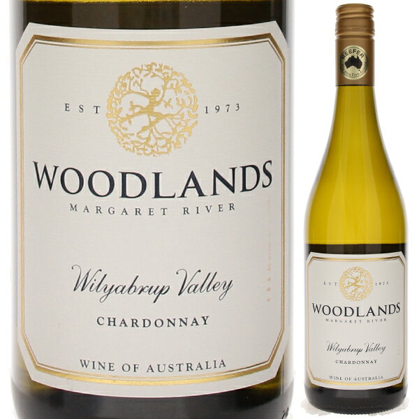 Chardonnay Woodlandsウッドランズ （詳細はこちら）生き生きとしたパワフルなワイン。アプリコット、桃、ネクタリンのアロマとフレンチオーク由来のトーストの香りが印象的。口に含むと香りを映し出した味わいが広がり、果実の風味と心地よい酸が余韻に残ります。750mlシャルドネオーストラリア・西オーストラリアマーガレット リヴァー白他モールと在庫を共有しているため、在庫更新のタイミングにより、在庫切れの場合やむをえずキャンセルさせていただく場合もございますのでご了承ください。ファームストン株式会社