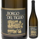 Collio Chardonnay Selezione Borgo Del Tiglioボルゴ デル ティリオ （詳細はこちら）フリウリの南西部、スロベニアとの国境線沿いコッリオ地区に位置するボルゴ デル ティリオの「コッリオ シャルドネ セレツィオーネ」です。通常のコッリオ シャルドネとは異なる、最良ヴィンテージ限定の逸品です。シャルドネ100％を木樽で発酵＆10ヶ月熟成。上品なオークの香り、豊富なミネラルと非常にフレッシュな質感。爽やかな酸味とたっぷりとした果実の味わいが広がる、エレガントで洗練されたコッリオ シャルドネです。750mlシャルドネ100％イタリア・フリウリ ヴェネツィア ジュリアコッリオDOC白自然派●自然派ワインについてこのワインは「できるだけ手を加えずに自然なまま」に造られているため、一般的なワインではあまり見られない色合いや澱、独特の香りや味わい、またボトルによっても違いがある場合があります。ワインの個性としてお楽しみください。●クール便をおすすめします※温度変化に弱いため、気温の高い時期は【クール便】をおすすめいたします。【クール便】をご希望の場合は、注文時の配送方法の欄で、必ず【クール便】に変更してください。他モールと在庫を共有しているため、在庫更新のタイミングにより、在庫切れの場合やむをえずキャンセルさせていただく場合もございますのでご了承ください。株式会社ラシーヌ爽やかな酸味とたっぷりとした果実味！ボルゴ デル ティリオが優良年限定でリリースする、エレガントで洗練されたコッリオ シャルドネ！コッリオ シャルドネ セレツィオーネ ボルゴ デル ティリオCollio Chardonnay Selezione Borgo Del Tiglio商品情報フリウリの南西部、スロベニアとの国境線沿いコッリオ地区に位置するボルゴ デル ティリオの「コッリオ シャルドネ セレツィオーネ」です。通常のコッリオ シャルドネとは異なる、最良ヴィンテージ限定の逸品です。シャルドネ100％を木樽で発酵＆10ヶ月熟成。上品なオークの香り、豊富なミネラルと非常にフレッシュな質感。爽やかな酸味とたっぷりとした果実の味わいが広がる、エレガントで洗練されたコッリオ シャルドネです。最良ヴィンテージの、バランスと優雅さが突出した最良キュヴェこのセレツィオーネは毎年醸造される「コッリオ シャルドネ」の樽の中から選別（セレツィオーネ)された特別キュヴェ。毎年造られるわけではなく、最良ヴィンテージの、バランスと優雅さが突出した最良キュヴェをボトリングして限定リリース。通常のキュヴェとはエチケットの色を分けて区別しています。二ヶ所の生産地区のブドウを使用コッリオ シャルドネは、微気候の関係で比較的遅く収穫でき、涼しい気温の恩恵を受けるカ デッレ ヴァラーデ地区と、数日早く収穫できるがヴァラーデと非常に似た土壌のモンテ クアリン地区の南西斜面にある樹齢の異なる木から造られています。樹齢約35年と45年のシャルドネ100％を使用。収穫は手作業で行われ、カビや傷のあるブドウは慎重に選別されます。ブドウの房は小さなプラスチックの木箱に入れられ、木箱の底が濡れないように、完全な状態でセラーに届くようにします。何度もテイスティングを行い、最終的なキュヴェが決定収獲されたブドウは区画ごとに別々に醸造されます。非常にソフトにプレスされ、得られたマストは小さな、一部フレンチオークの新樽で発酵されます。9-10ヶ月の熟成期間の後、何度もテイスティングを行い、最終的なキュヴェを決定します。収量は少なく、瓶詰めでの最終生産量は20-30hl/ha。新しい畑の植密度はヘクタールあたりあたり7,300本の高密植であることを考えると、1本あたりの生産量は非常に少ない割合になります。最良ヴィンテージの、バランスと優雅さが突出した最良キュヴェは"セレツィオーネ"として別々に瓶詰めされます。爽やかな酸味とたっぷりとした果実の味わい鮮やかな黄色の色調。上品なオークからくる鮮やかなアロマ。リンゴ、洋ナシ、メロン、パイナップルなどの香りも。豊富なミネラルと非常にフレッシュな質感。爽やかな酸味とたっぷりとした果実の味わいが広がる、エレガントで洗練されたコッリオ シャルドネです。イタリア以外では考えられない無類の風味と洗練されたスタイルを備えたフリウリの白ワインの名手ボルゴ デル ティリオ Borgo Del Tiglioフリウリ＝ヴェネツィア ジューリア州の南西部、スロベニアとの国境線沿いに半月状に広がる丘陵地帯、コッリオ地区に1981年創業。現当主のニコラ マンフェッラーリは元薬剤師だったが、父の他界後に家業の農園経営を引き継いだ。栽培醸造責任者となったニコラは、畑の密植度を高めて収量を抑え、テロワールの個性を際立たせるため畑を小区画に分け、区画毎の綿密なデータに基づく細心かつ大胆なワイン造りを開始。本国でも「天才か異端か？ 傑出したトカイ フリウラーノで名を成す」と評価されている。その作は、イタリアという枠すら越える偉大な風格がありながら、イタリア以外では考えられない無類の風味と洗練されたスタイルを備える。時に日本到着直後やや硬くてアルコリック気味になることがあるが、しばらくの期間落ち着かせると、本来の風味が開花する。フラッグシップのフリウラーノは、植樹1960年。発酵も全て木樽で行っています。1982年から各畑の区画から収穫したブドウを別々に醸造する方法を採用しています。テロワールの影響を強調するために、1992年から1995年にかけてセラーを全面的に改修し、コンテナを一新して、ブドウのバッチを別々に醸造し、最低250リットルから傷つけずに瓶詰めできるようになりました。