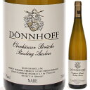 Oberhauser Brucke Riesling Auslese Goldkapsel Donnhoffデンホフ （詳細はこちら）春は驚くほど簡単で、ブドウの成長を妨げる通常の霜もありませんでした。温暖で乾燥した日が続いたため、芽吹きと開花が順調に進み、夏になっても温暖な環境が続きました。しかし、8月に入ると、あまりにも暑くて乾燥していたため、干ばつが心配になってきました。幸いなことに、前年の冬に降った雨で土壌に蓄えられた水が補給され、ブドウの木はそれを利用することができました。9月には雨が降り、その後は日中は暖かく日差しが強く、夜は涼しくなり、ブドウが最後の段階まで熟すのに理想的な気候となりました。オーバーハウゼンにあるブリュッケの区画は、優れた構造と凝縮感を持つ、個性的でエレガントなリースリングワインを生み出しています。また、谷間に位置するこの場所は、寒さの中でブドウが樹上で凍るための完璧な条件が整っています。750mlリースリングドイツ・ナーエ・ナーエナーエQmP白他モールと在庫を共有しているため、在庫更新のタイミングにより、在庫切れの場合やむをえずキャンセルさせていただく場合もございますのでご了承ください。土浦鈴木屋こちらのワインは、土浦鈴木屋さんの地下セラー及び専用セラーで万全を期して大切に熟成させたものです。非常にデリケートで、熟成による変化やコルクの不良等についても避けられないリスクもございますので、返品・交換等の対応ができませんのでご了承の上ご利用ください。