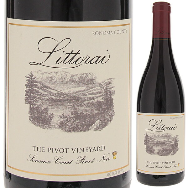 Pivot Vineyard Pinot Noir Littoraiリトライ （詳細はこちら） リトライは1993年にスタートしたピノ・ノワールとシャルドネを手がける小さなワイナリー。フランス、ディジョン大学で醸造学の学位を取得したブルゴーニュのトップ生産者のもとで経験を積み、ギィ・ルーロではコート・ドールで初めてのアメリカ人栽培＆醸造責任者として活躍。アメリカに帰国した後はCh ウォルトナーの創業に醸造責任者として加わり、またコンサルタントとしてカリフォルニアの著名ワイナリーやオレゴンのアーチェリー・サミット、ニュージーランドでも活動を行った。妻ハイジと共に自らのワイナリーを立ち上げるにあたっては彼の目指す品質とスタイルを実現できる場所を探し求め、最終的にノース・コーストの冷涼な海岸線にワイナリーを構えた。濃厚なピノ・ノワールが大勢を占めた時代、リトライのワインはあまり高い評価を受けることはなかったが、食事とともに愉しむエレガントなファインワインを探し求めるカリフォルニアのソムリエたちに見出され次第に名声を勝ち得てゆき、現在では繊細なスタイルのシャルドネとピノ・ノワールの先駆者として多くの造り手から尊敬を集めカリフォルニアで最も敬虔なビオディナミの実践者としても知られている。 冷たい海からわずか11km、セバストポールとフリーストーンの中間に位置する斜面にあるリトライの自社畑。6つの異なるクローンをバイオダイナミクスの手法で育てる。他の畑に比べより黒いベリーのニュアンスが強くストラクチャが感じられる。 自社畑 / 発酵: ステンレスタンク 熟成: フレンチオーク (25%新樽) にて16ヶ月 750mlピノ ノワールアメリカ・カリフォルニア・ソノマ・ソノマ コーストソノマ コーストAVA赤他モールと在庫を共有しているため、在庫更新のタイミングにより、在庫切れの場合やむをえずキャンセルさせていただく場合もございますのでご了承ください。布袋ワインズ株式会社