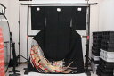 訳あり実店舗キャリー在庫 正絹黒留袖 絹100% 黒(御所車×梅×楓×菊×あやめ) 正装 結婚式 着付けの練習 送料無料 送料込み