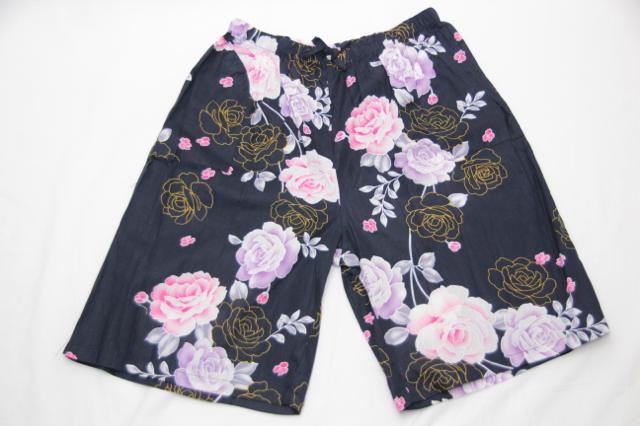 甚平（女性用）3L 4Lサイズ 紺×ピンク紫(バラ） 浴衣生地使用 大きいサイズ ビッグサイズ 大柄な方でも大丈夫 ポッチャリ メール便不可