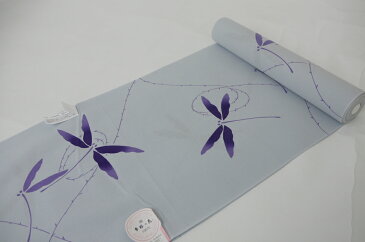 新柄 女物浴衣反物 桔梗 クレヤーボカシ キングサイズ 四季の花木染 水色(とんぼ) 綿100% お仕立て 生地 ブランド レトロ 浪漫 教材用 和裁 学校教材 御稽古 習い事 浴衣生地 女性 婦人 両耳反物 小幅 本耳 メール便不可 送料無料 送料込み