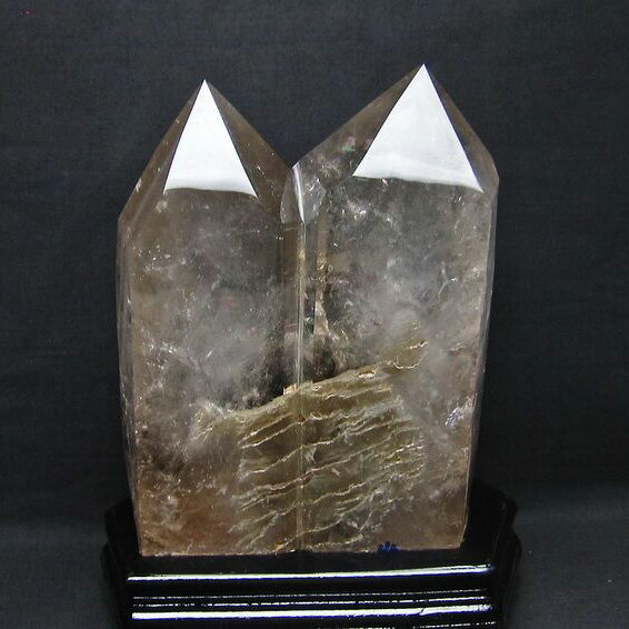 7.1Kg スモーキークォーツ 六角柱 置物 原石 ポイント smoky quartz 茶水晶 けむり水晶 インテリア メンズ レディース 台座付属 一点物 送...