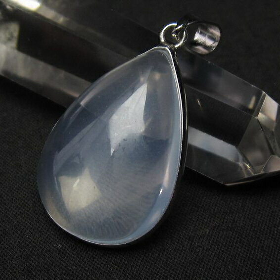 ミルキークォーツ ペンダント 一点物 メール便可 [M便 1/20] 112-3695