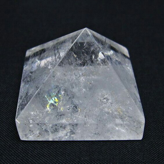水晶 ピラミッド 置物 原石 透明 パワーチャージ 浄化 Crystal quartz 一...
