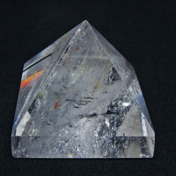 水晶 ピラミッド 置物 原石 透明 パワーチャージ 浄化 Crystal quartz 一...