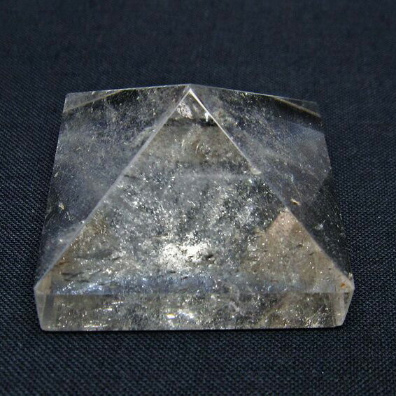 水晶 ピラミッド 置物 原石 透明 パワーチャージ 浄化 Crystal quartz 一...