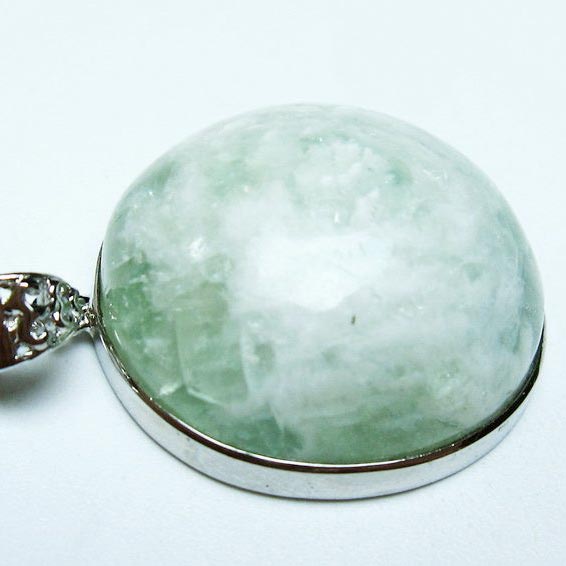 エンジェルフェザー フローライト ペンダント fluorite pendant 蛍石 ほたる石 ペンダントトップ 一点物 送料無料 112-12049