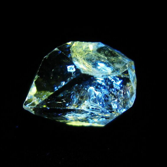 オイルインクォーツ 原石 石油入り 水晶 一点物 171-5064