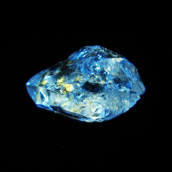 オイルインクォーツ 原石 石油入り 水晶 一点物 171-5148