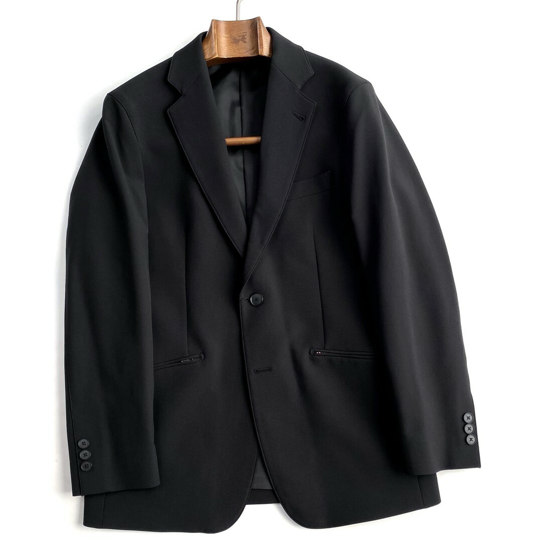 DESCENTE【デサント】ストレッチスーツ立体裁断撥水加工黒ブラック織柄総裏仕立て
