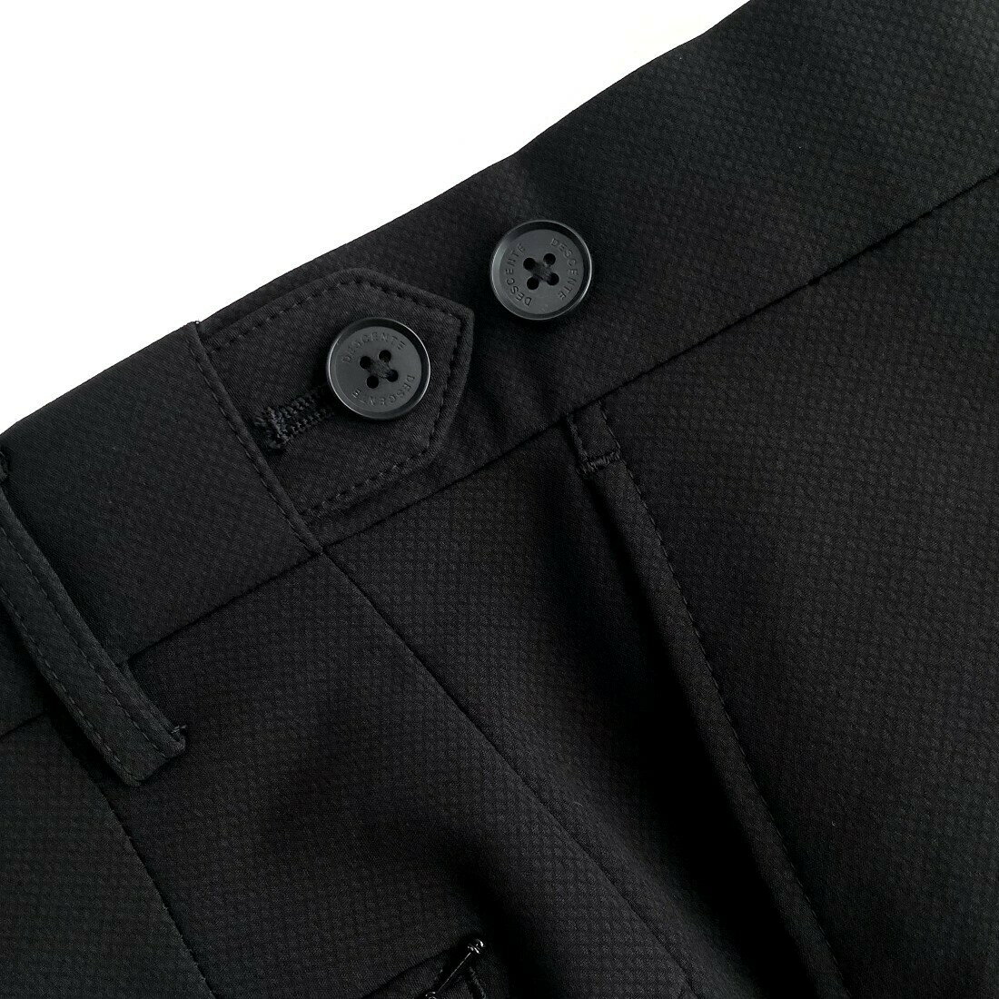 DESCENTE【デサント】ストレッチスーツ立体裁断撥水加工黒ブラック織柄総裏仕立て