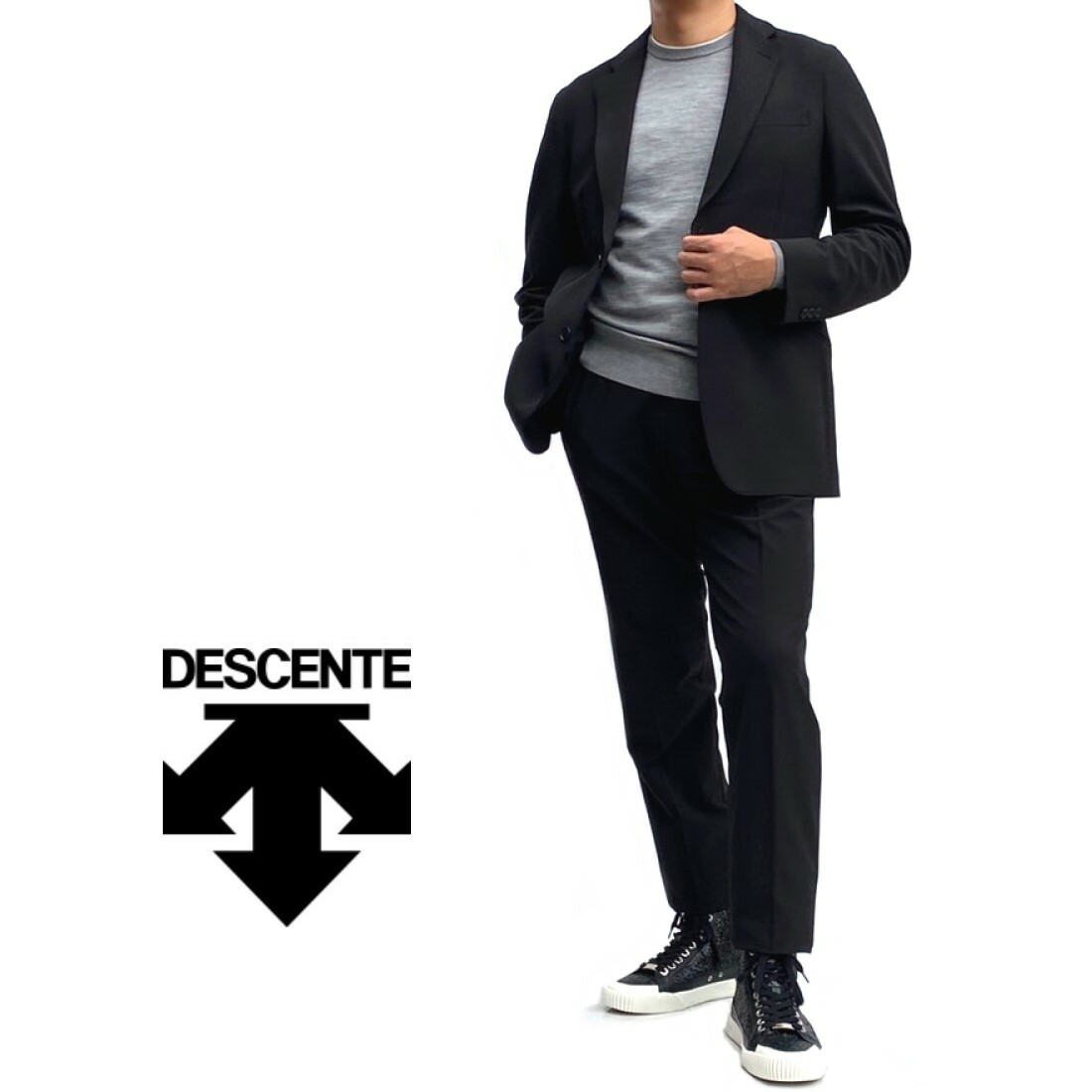 DESCENTE【デサント】ストレッチスーツ立体裁断撥水加工黒ブラック織柄総裏仕立て