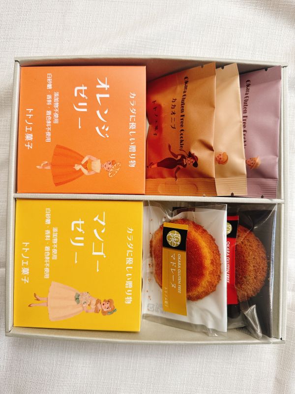トトノエ菓子のグルテンフリー 帰省 手土産 夏ギフト ゼリー焼き菓子 ギフトBOX【お重箱1段重】紙袋付 焼き菓子セット 焼き菓子詰め合わせ　無添加ゼリー　夏ギフト｜アングル2
