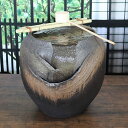 【今だけ限定10%OFFクーポン配布中】送料無料 信楽焼きつぼ型湧き水つくばい しがらきつくばい 循環 水琴窟 水流 蹲 筧 かけひ すいきん 箱庭 信楽焼カケヒ 湧き水 和風 陶器 やきもの dt-0025