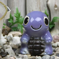 信楽焼きミニ亀(紫)長寿・金運にご利益あり！陶器かめ置き物 カメ やきもの 縁起物 しがらき 庭 置物 