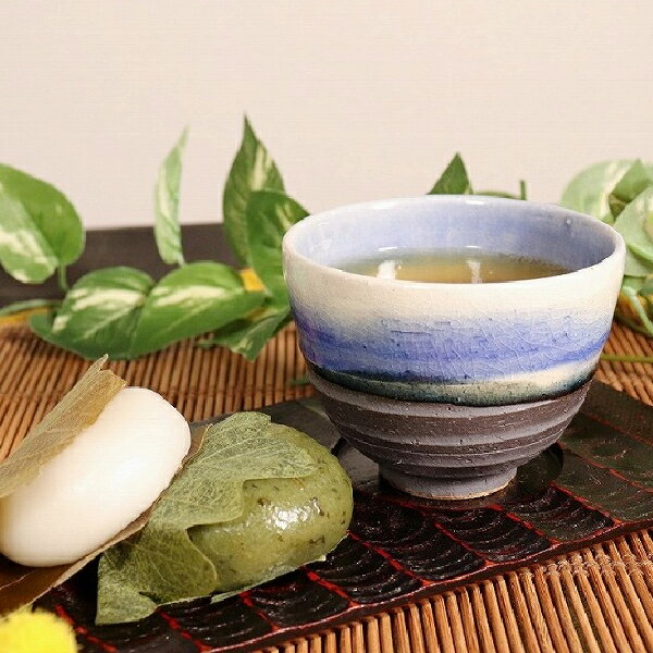 信楽焼 ゆのみ 土もの湯のみ茶碗 陶器コップ 湯呑み やきもの 信楽 汲出し 食器 器 焼き物 汲み出し茶碗 しがらき うつわ　ブルーベリー湯呑 w314-05