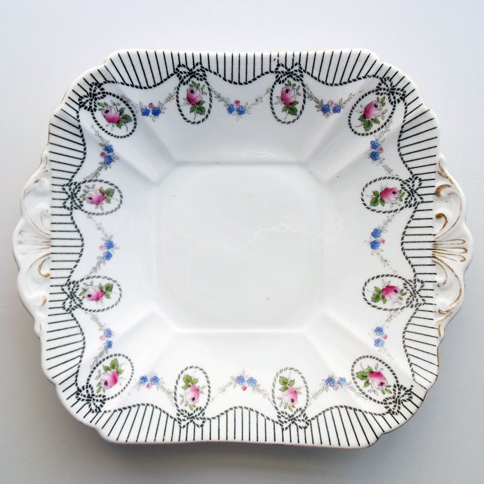 アンティーク プレート shelley シェリー 1913-1926年頃 一部ハンドペイント 花柄 ヴィンテージ 食器 陶磁器 キッチン雑貨 テーブルウェア 大皿 薔薇 バラ チンツ模様 インド更紗