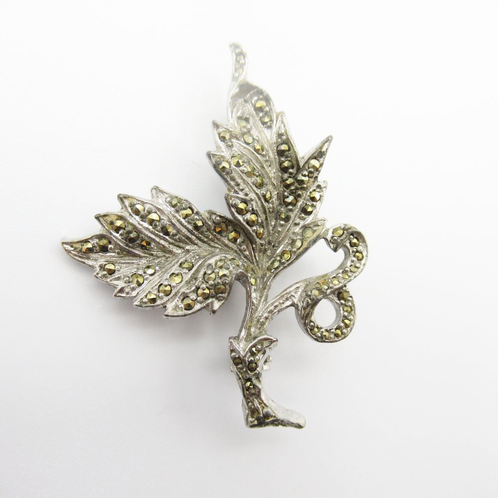 ヴィンテージ コスチューム ジュエリー ブローチ マーカサイト メタル素材 アンティーク ファッション ..